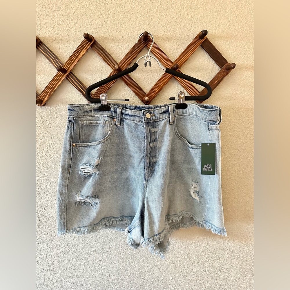Wild Fable high rise denim shorts 17